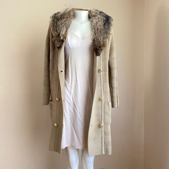 Vintage Loretta Double Button Long Knitted Tan Coat Size L w/ Animal Fur Collar - Picture 8 of 10